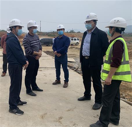 韋平：推動企業(yè)滿負(fù)荷運轉(zhuǎn)提升產(chǎn)能