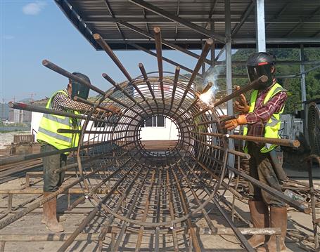 【戰(zhàn)高溫 沖產(chǎn)值】冶建第十分公司：不懼“烤”驗(yàn) 奮戰(zhàn)一線(xiàn)