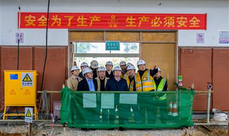 覃振華到第七分公司項目開展2026年第一季度暨春節(jié)后復工復產安全生產質量綜合大檢查